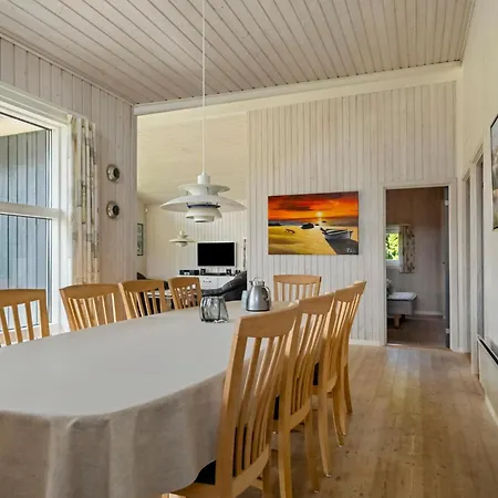 Awesome Home In Haderslev With Kitchen